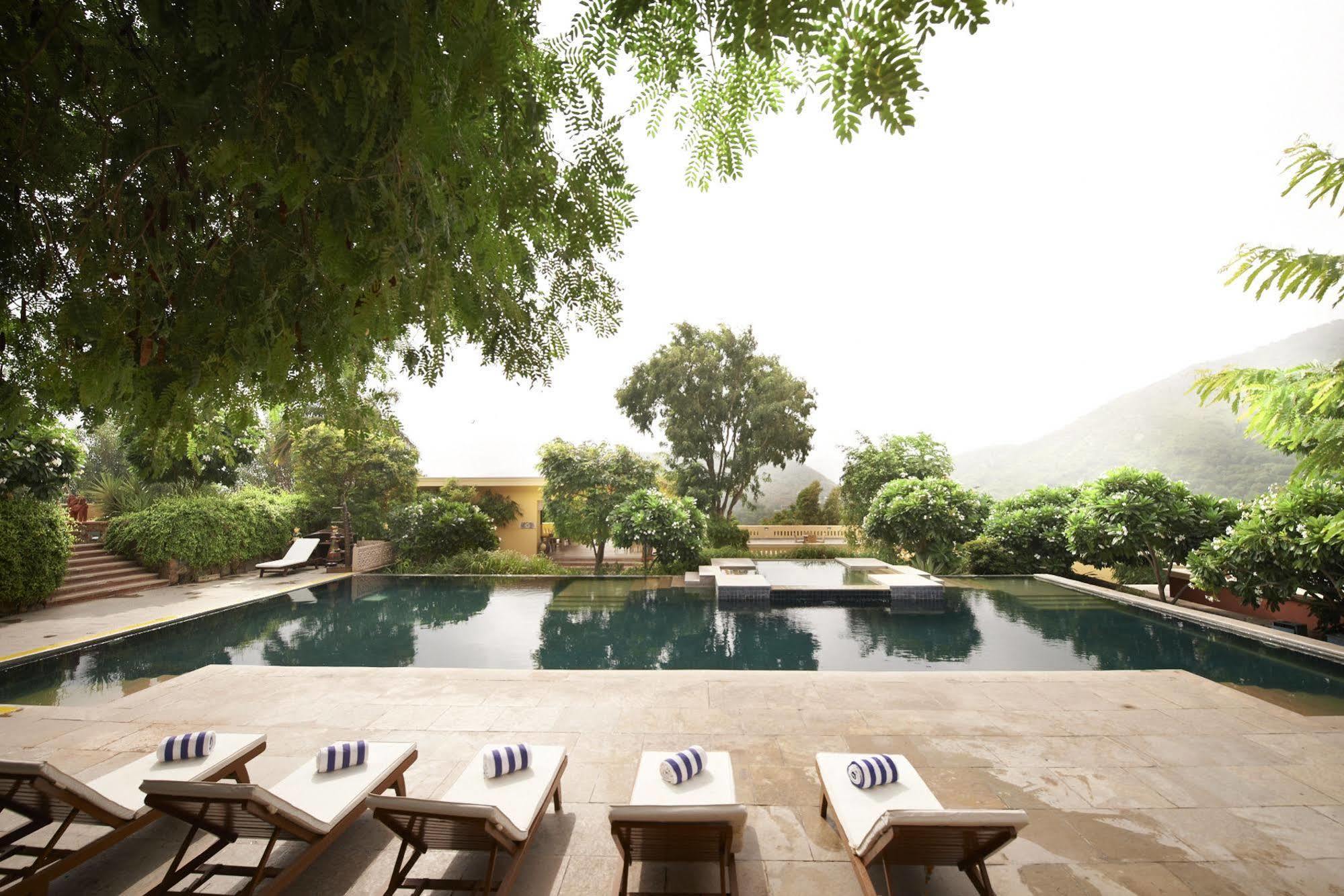 Club Mahindra Kumbhalgarh Hotel Exterior foto