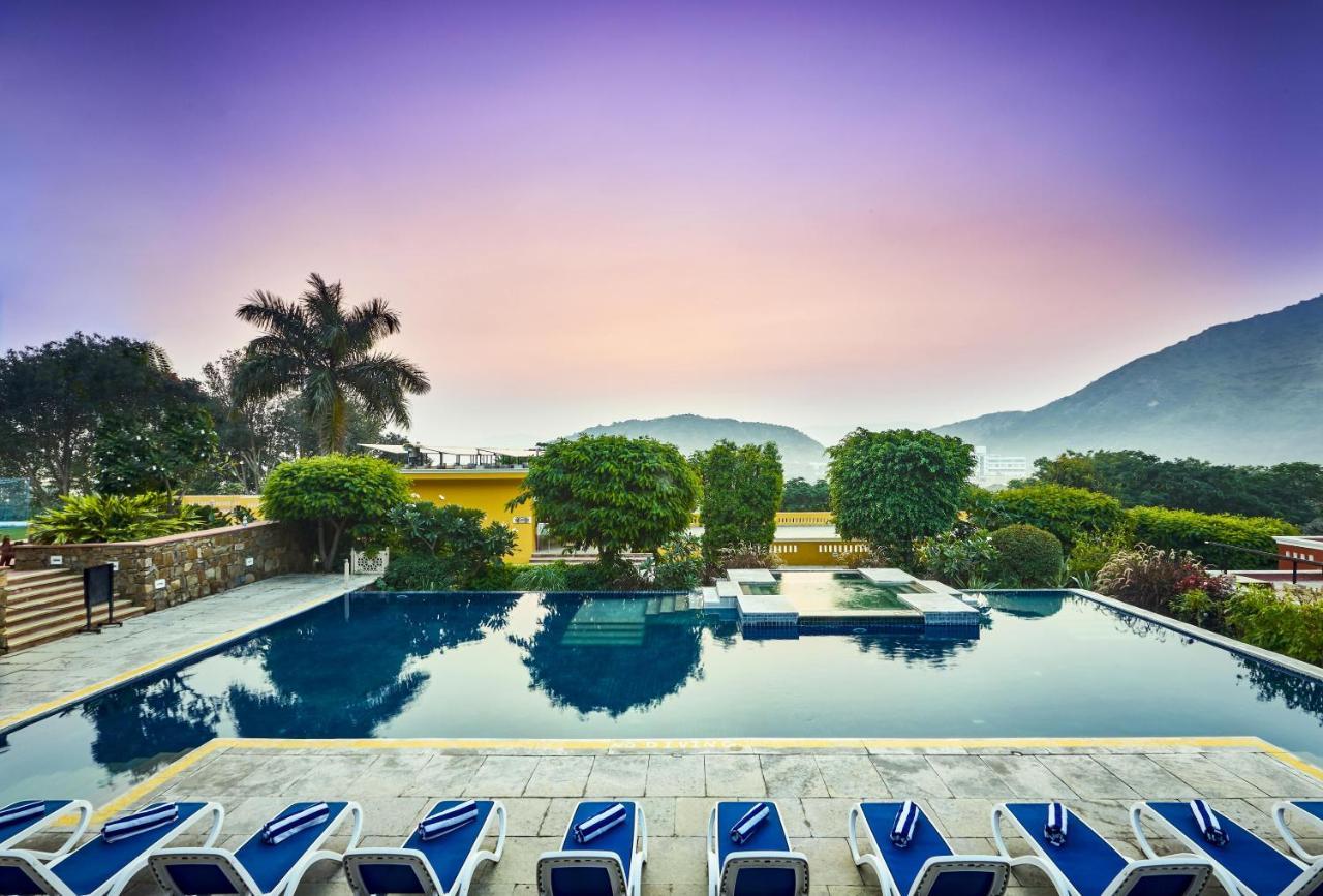 Club Mahindra Kumbhalgarh Hotel Exterior foto